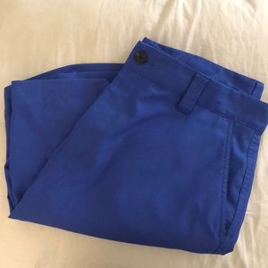 Men’s golf shorts